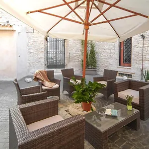 Palazzo Bozzoni Boutique Apartment