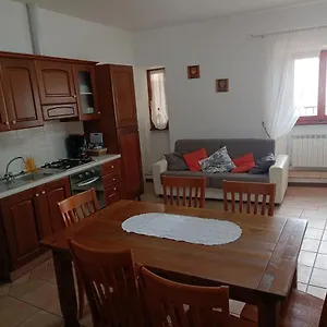 Santa Chiara Apartment