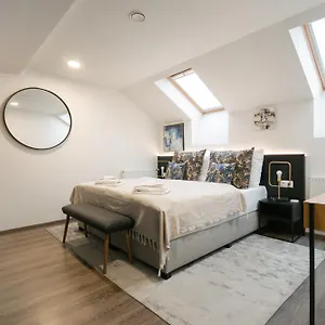 Coru House Appartamento Praga